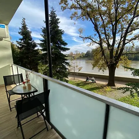 Hip Riverview Bestern Szegedin Exterior foto